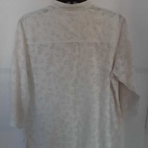 Cappagallo Women's 3/4 Sleeve Button-Up Shirt Butterfly Print White Size Medium - Picture 2 of 7